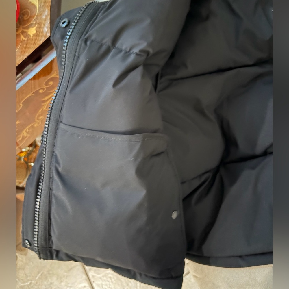 Calvin Klein Infinite Stretch Black Cropped Puffer Jacket EUC Women’s Size XL - Picture 5 of 8